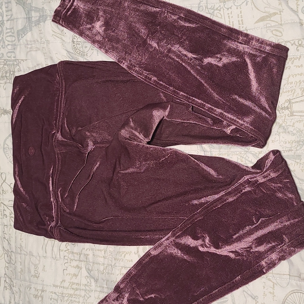 Lululemon pants